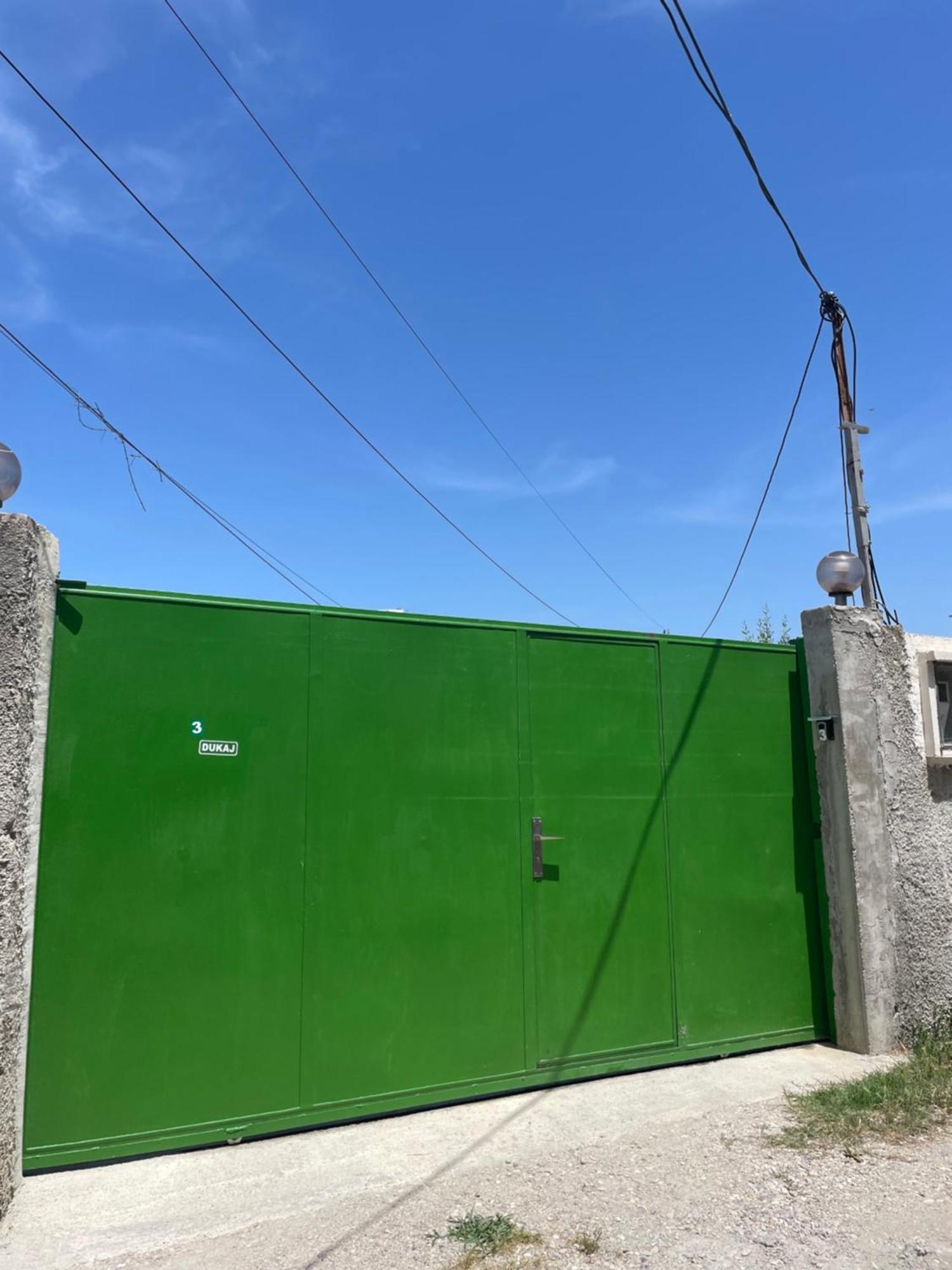 Rental Houses Dukaj Vlorë Esterno foto